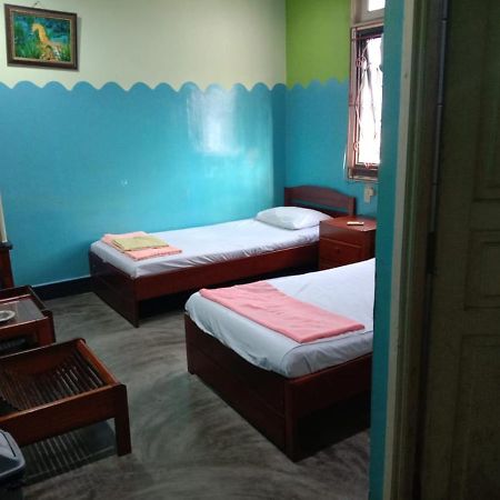 Grand Hotel Pemangkat 外观 照片